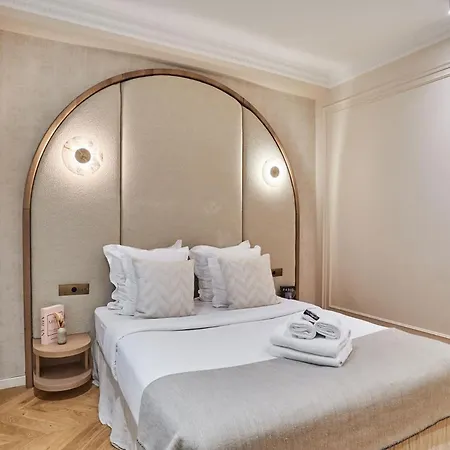 Daire Air-conditioned Opera-louvre-2 Bedrooms